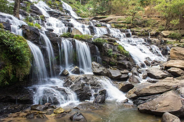 Mae Ya waterfall, Doi Inthanon national park, Chiang Mai  Thailand — Stock Photo, Image