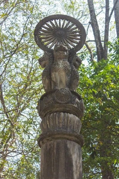 Wat Umong, Chiangmai Tayland Ashoka şartını