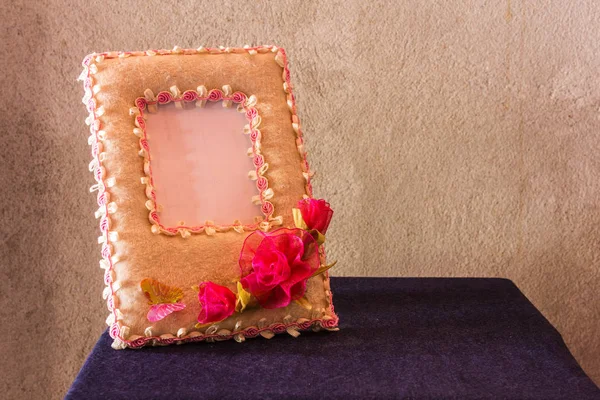 Paper picture frame still life — Stock Photo, Image
