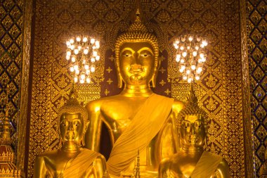 Wat Phra ki Hariphunchai, Lamphun il Buda heykeli