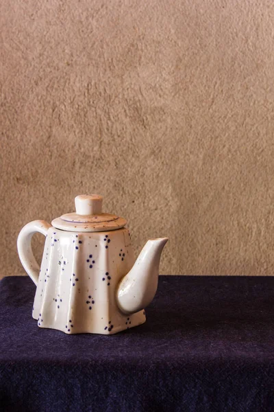 Still life classic ceramic kettle — Stock Photo, Image