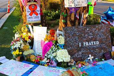 Las Vegas, Nv / Usa - 07 Ekim 2017: Las Vegas Mandalay Körfezi yakınlarındaki Las Vegas Bulvarında vurulan kurbanların Anma Mesajı.