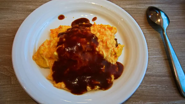 Omurice Nasi Omelet Dengan Saus Demiglace — Stok Foto