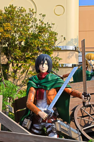 Osaka, Japonya - 20 Ocak 2020: Titan Saldırısı 'ndan Mikasa Ackerman' ın Klon-oid heykeli (Shingeki no Kyojin) / Universal Stüdyoları Japonya 'da Hayatta Kalma yarışı.