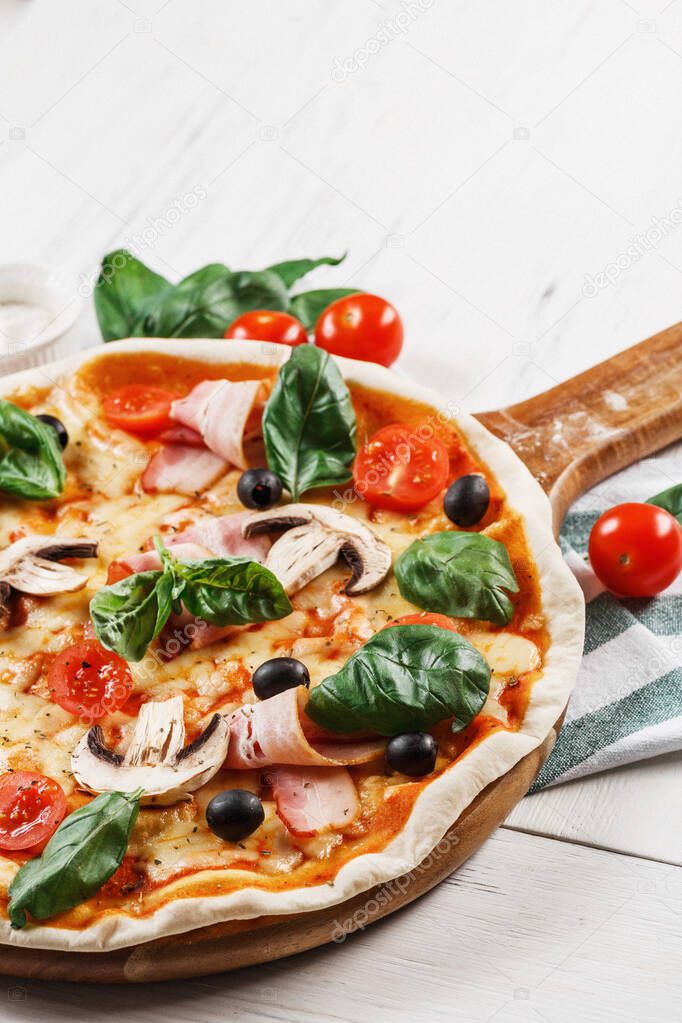 Tasty close-up of Italian pizza. High quality photo. Best for delivery ads