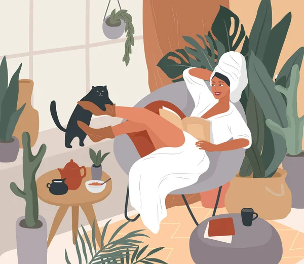 Menina bonito feliz com toalha na cabeça e em roupão de banho, tomando café da manhã após o banho, ler o jornal e descansar com o gato. Feminino Vida diária por jovem mulher no interior — Vetor de Stock