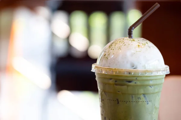 Matcha latte atau es teh hijau — Stok Foto