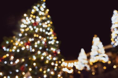 Bokeh Noel ağacının soyut arkaplanı