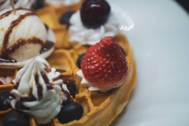 Vanilyalı krep çöreği. 