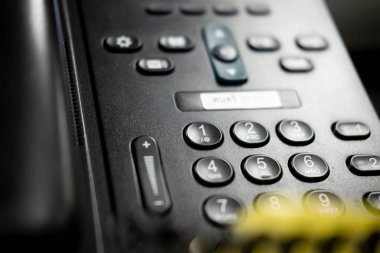 siyah ofis telefon