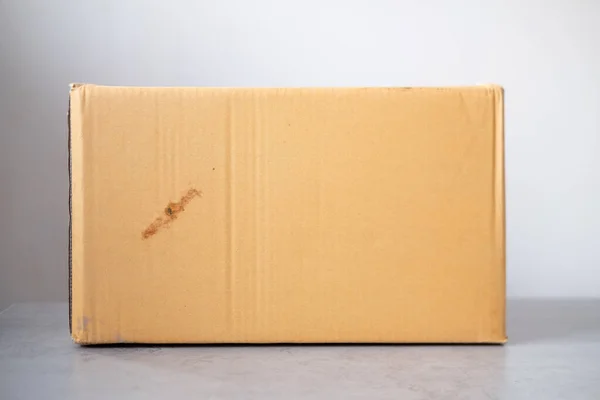 Řemeslně Neoznačená Kartonová Krabička — Stock fotografie