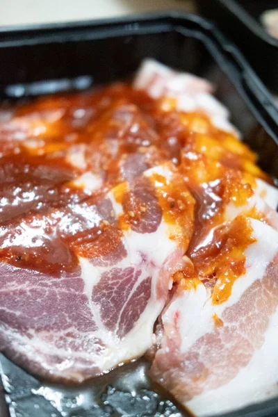 Porco Cru Carne Porco Fatiada Como Qualidade Premium Com Molho — Fotografia de Stock