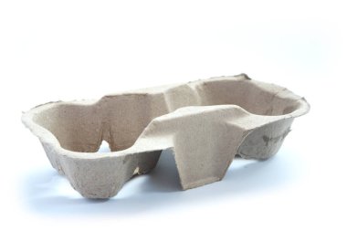 İçecekler için kağıt tepsi, izole edilmiş beyaz bir arka planda, iki fincanda.