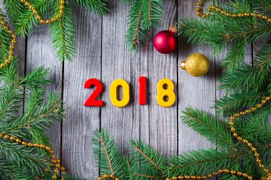 Bir Noel ağacı ile yeni yıl 2018