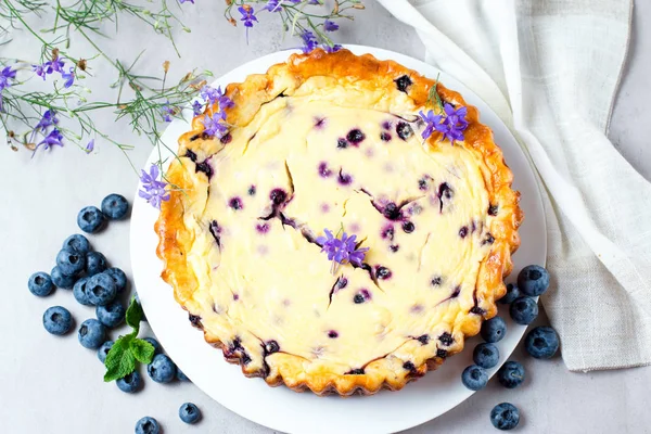 Tarte casserole de fromage cottage aux raisins secs — Photo