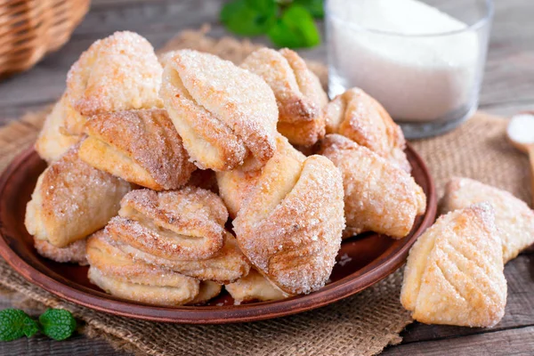 Cottage cheese and sugar cookies crows feet — Stock Photo, Image