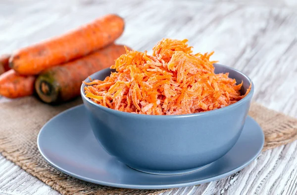 Замороженная Тертая Морковь Сбор Овощей Зиму Замороженные Овощи Крупным Планом — стоковое фото