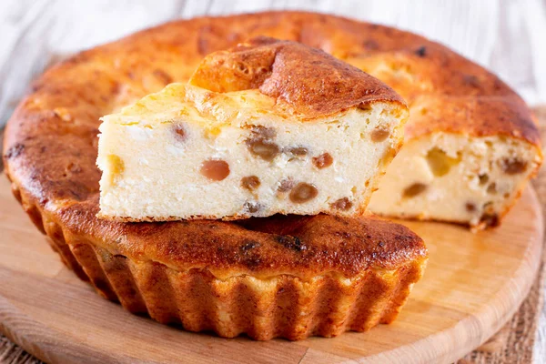 レーズンとカッテージチーズのキャセロール 健康食品 ベビーフード — ストック写真