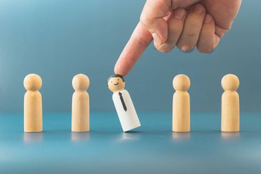 Arkaplanda insan kaynakları arama bloğu tahtasının konsepti