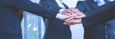El grubunu kapat, Concept Business takım çalışması başarısı