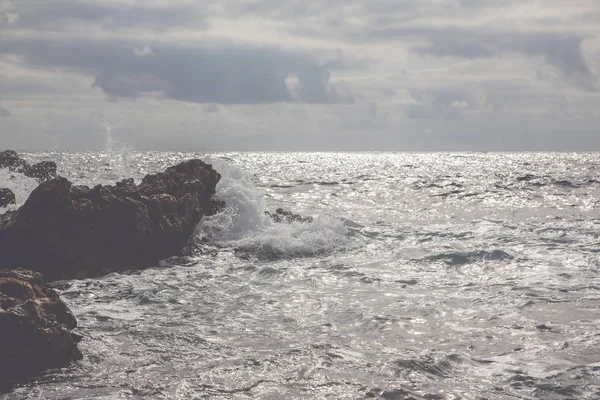 Ola en la costa — Foto de Stock