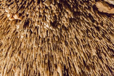 Dripstone Mağarası 