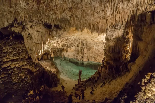 Dripstone cave — Stock Photo, Image