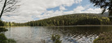 Güzel manzara olay yerinde küçük Arbersee Bavyera Panoraması