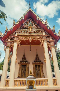 Tay tapınak. WAT Lang San, Charoen Samanakij Tapınağı Phuket, Thailand.