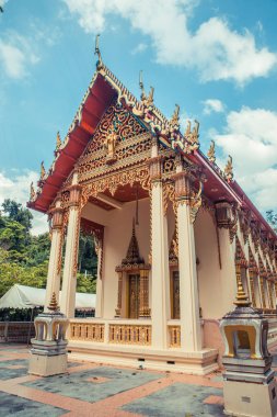 Tay tapınak. WAT Lang San, Charoen Samanakij Tapınağı Phuket, Thailand.