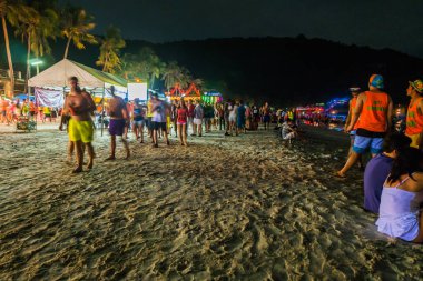 Koh Phangan 'da dolunay partisi.