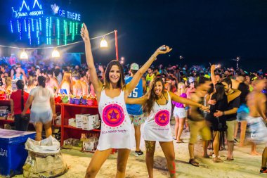 Koh Phangan 'da dolunay partisi.