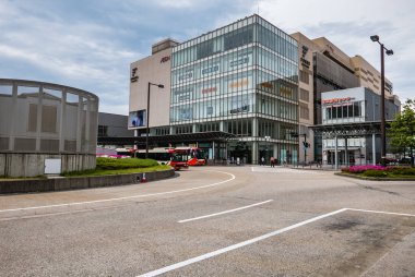 Kanawaza otobüs durağı 