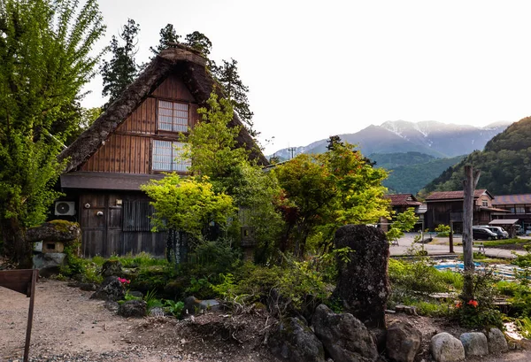 Shirakawa-go 'da bir ev.