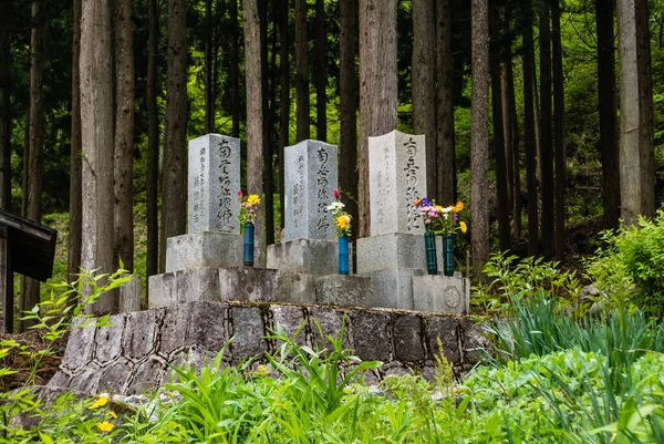 시라카와 - 고 묘지 — 스톡 사진