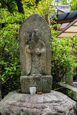 Taş Buda Keşiş heykeli