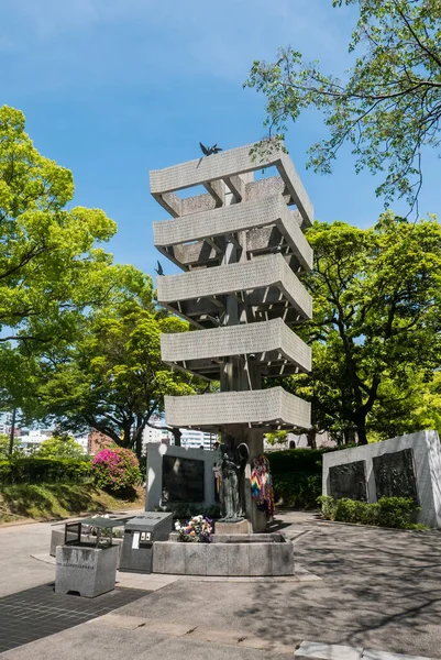 Мемориальная башня мобилизованным студентам — стоковое фото