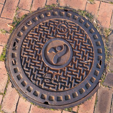 Seul Dünya Kupası stadyumunda rögar kapağı.