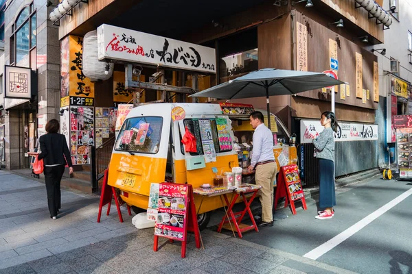 Vendedor de comida de carro na área Shibadaimon — Fotografia de Stock