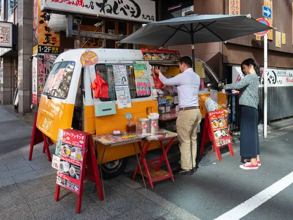 Πωλητής τροφίμων αυτοκινήτων στην περιοχή Shibadaimon — Φωτογραφία Αρχείου