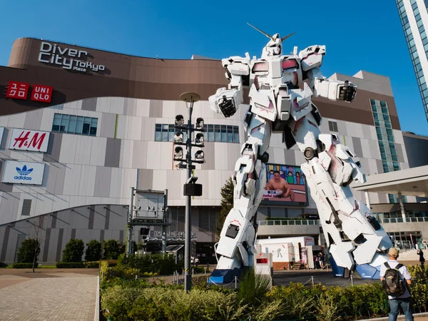 RX-0 Einhorn in voller Größe auf dem Tokyo Plaza in Od — Stockfoto