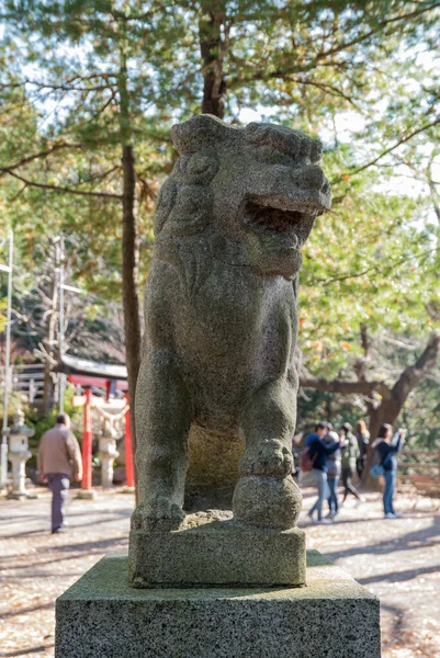 Lion sten staty — Stockfoto