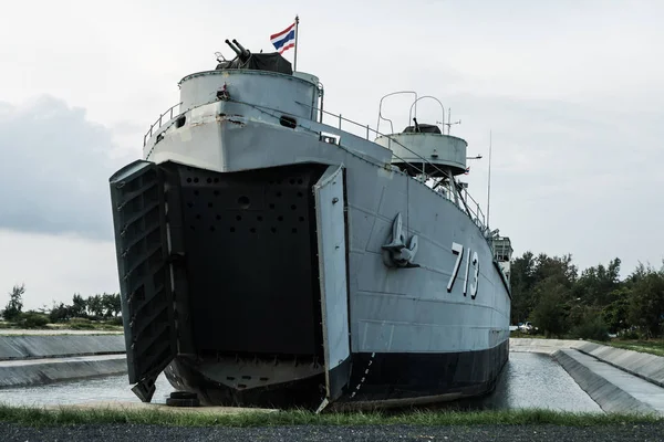 La nave della Royal Thai Navy 713 — Foto Stock