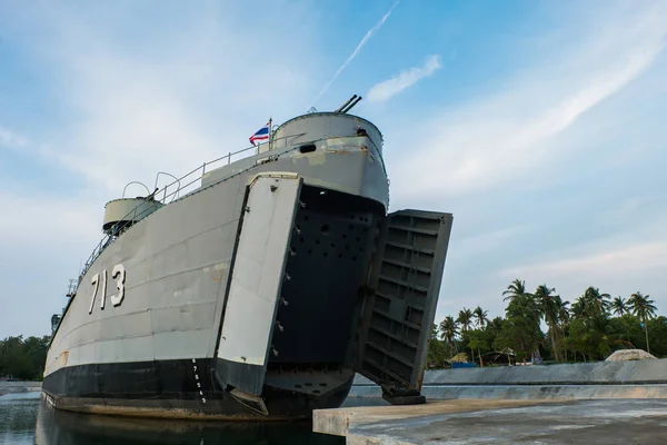 Królewski tajski okręt wojenny 713 — Zdjęcie stockowe