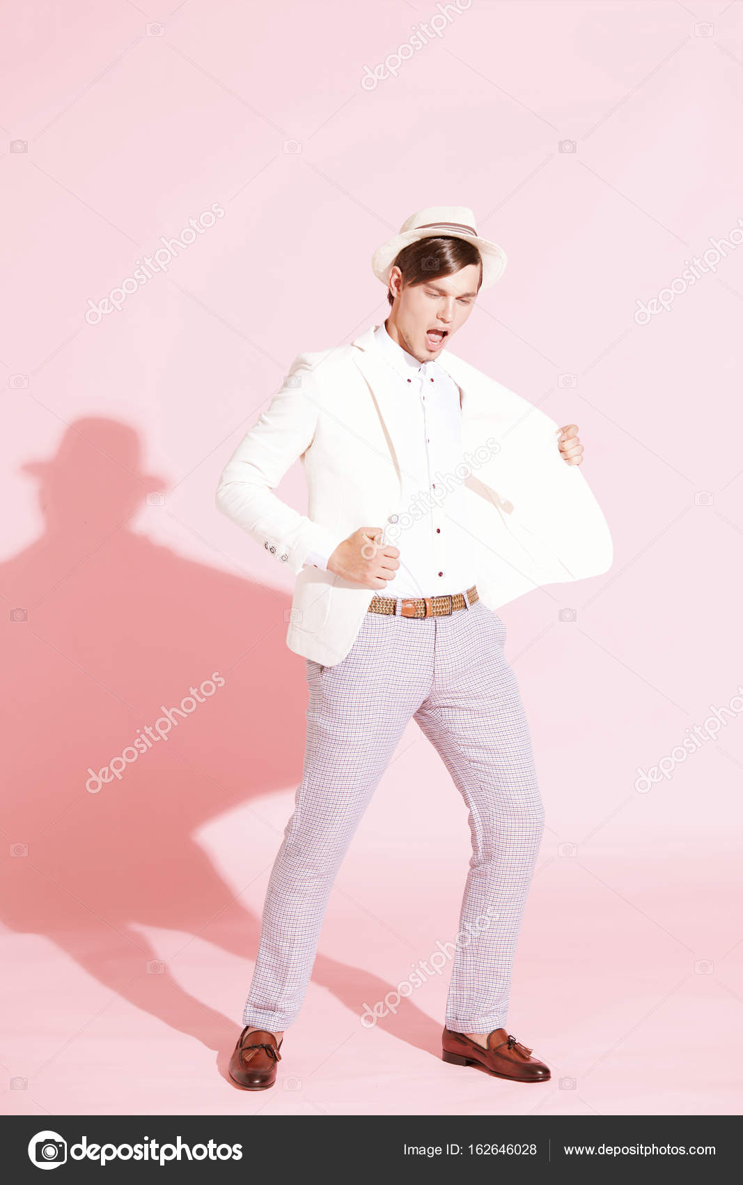 pink shirt gray pants
