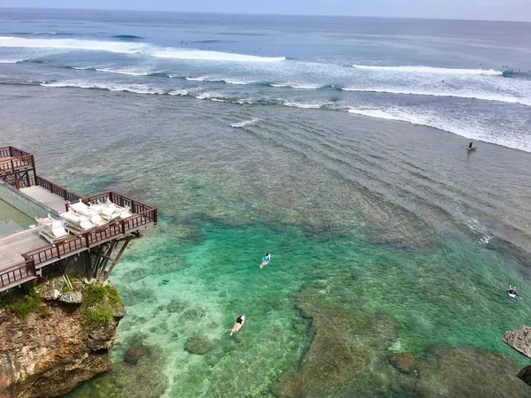 Meraviglioso Paesaggio Rocce Onde Oceaniche Delle Rive Bali — Foto Stock