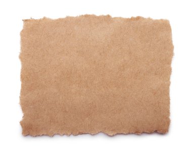 Yırtık el işi kağıt beyaz arka planda izole. Metin ve üst görünüm için yeri olan kahverengi kağıt dokusu