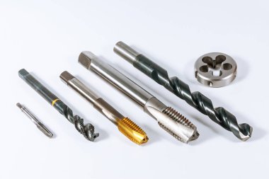 Metal iplik için dokunun. Metal işleme aracı.