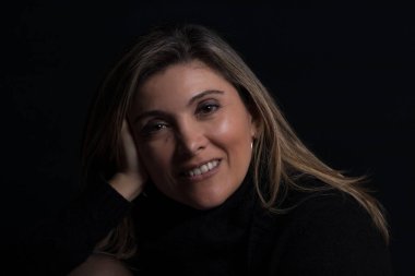 Sesion para Denise, mujer chilena de 44 aos. Concepcion, Şili.