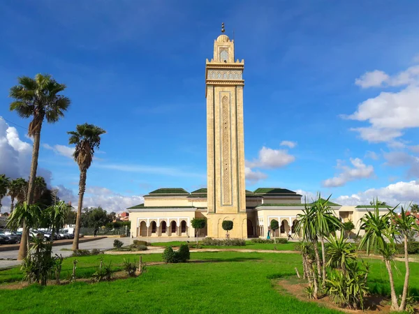 Fas 'ın Oujda kentindeki Muhammed altı camii.
